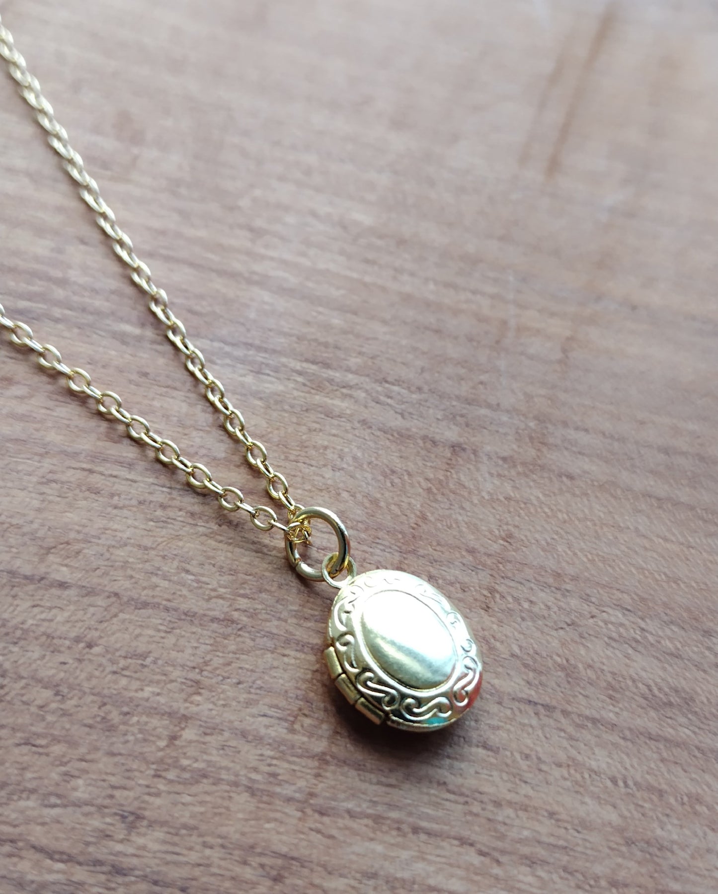 Locket Necklace - 18" Fine Chain